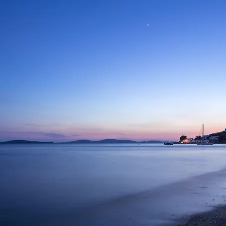 Otel Hippie Chic Agios Ioannis Diakoftis