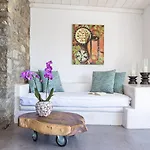 Hippie Chic 3* Agios Ioannis Diakoftis
