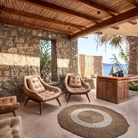 Hippie Chic Otel Agios Ioannis Diakoftis