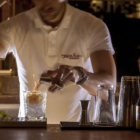 Hippie Chic Hotel Agios Ioannis Diakoftis