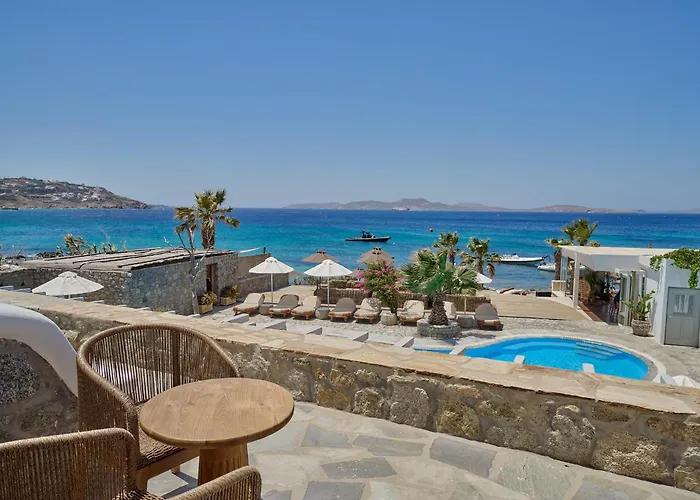 Hippie Chic Hotel 3*