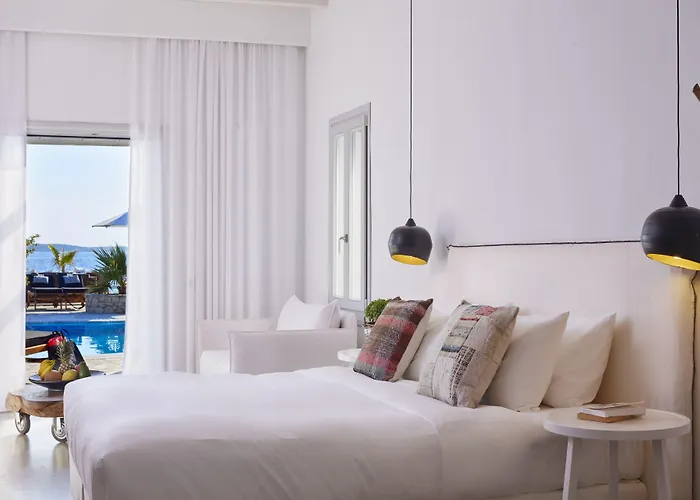 Hippie Chic Hotel 3*